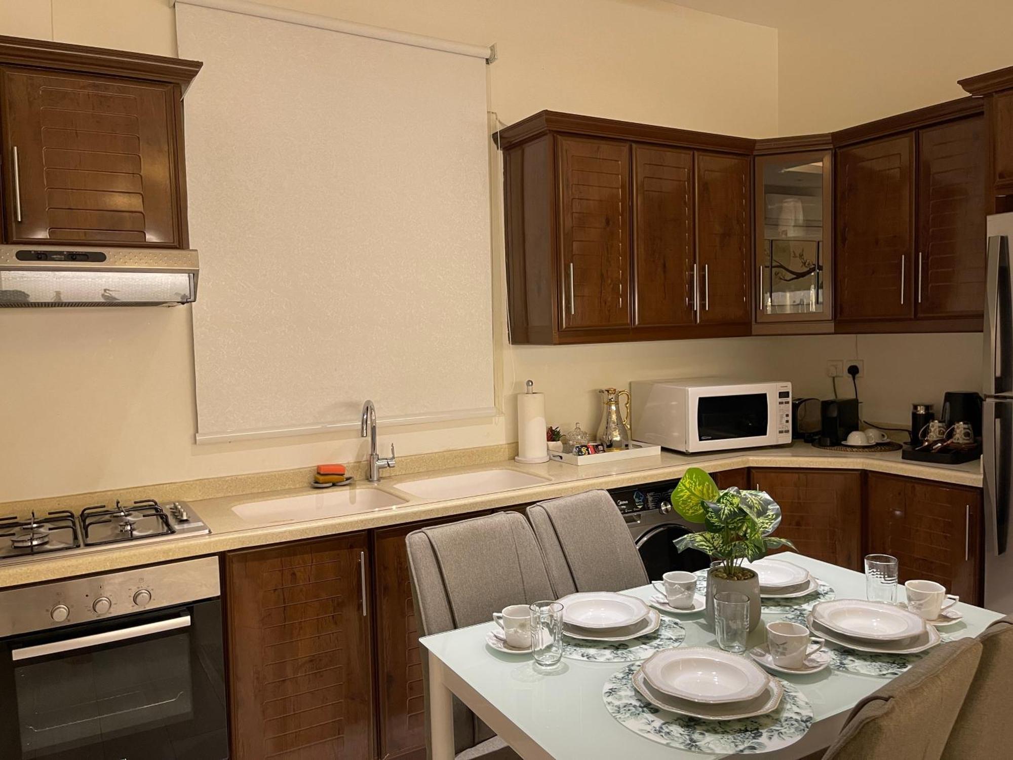 شقق خاصه بطابع حديث وفندقي - تسجيل ذاتي Private Apartments With Modern Vibes - Self Checkin Rijád Kültér fotó