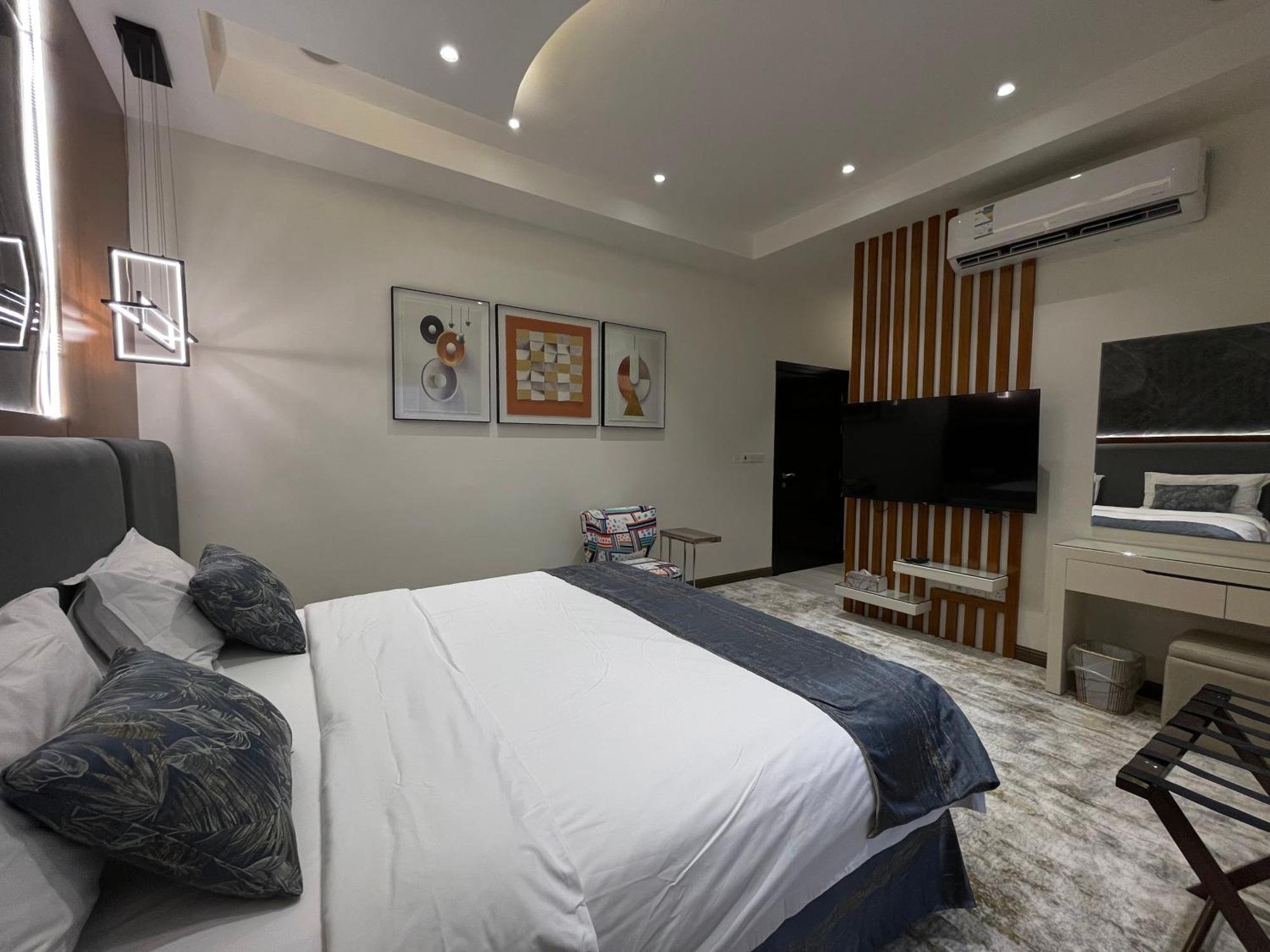 شقق خاصه بطابع حديث وفندقي - تسجيل ذاتي Private Apartments With Modern Vibes - Self Checkin Rijád Kültér fotó
