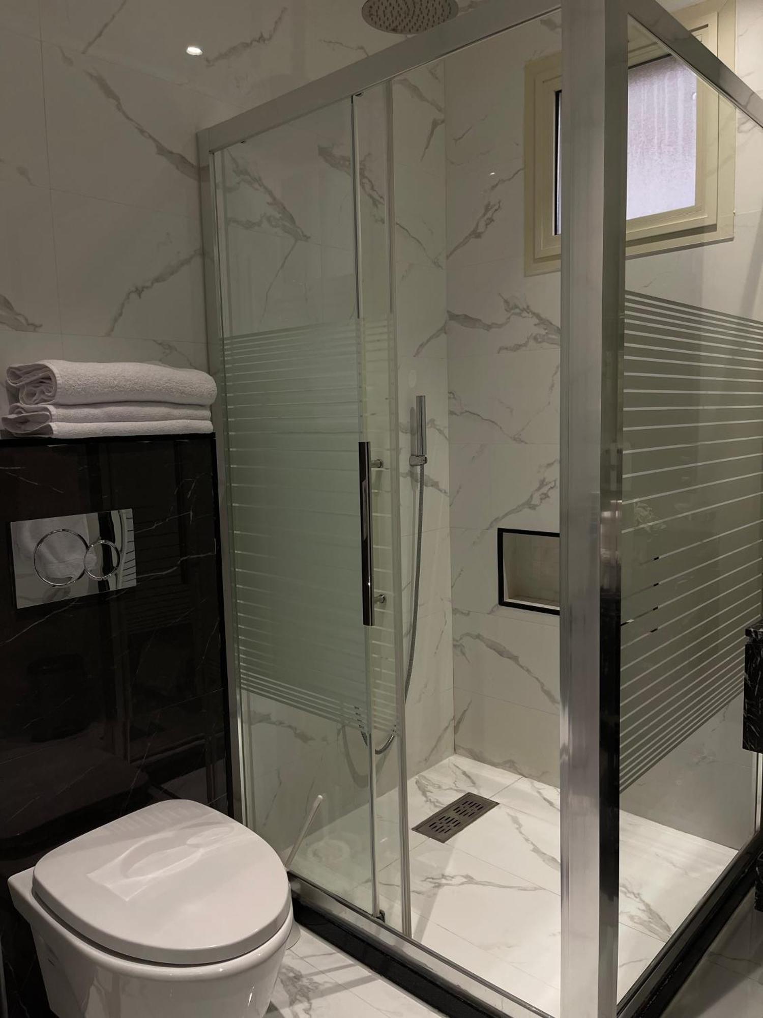شقق خاصه بطابع حديث وفندقي - تسجيل ذاتي Private Apartments With Modern Vibes - Self Checkin Rijád Kültér fotó